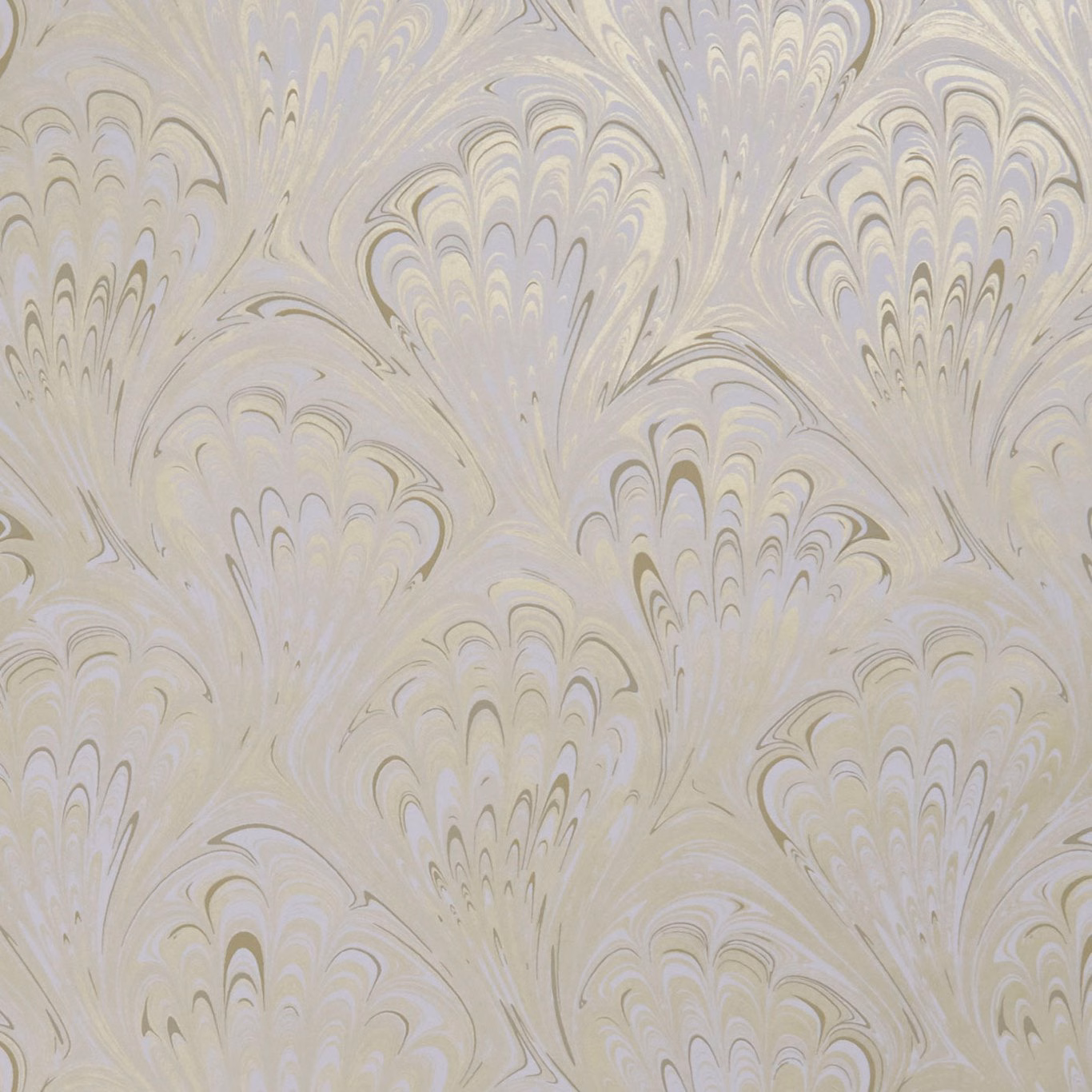 Ivory wallpaper with pale gold marbled fan motifs and soft grey accents