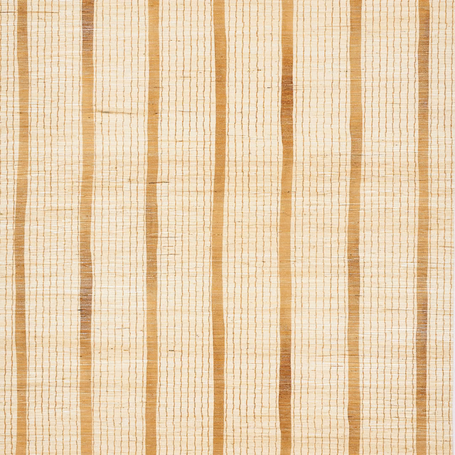 Warm sand wallpaper with irregular ochre stripes and fine linear texture