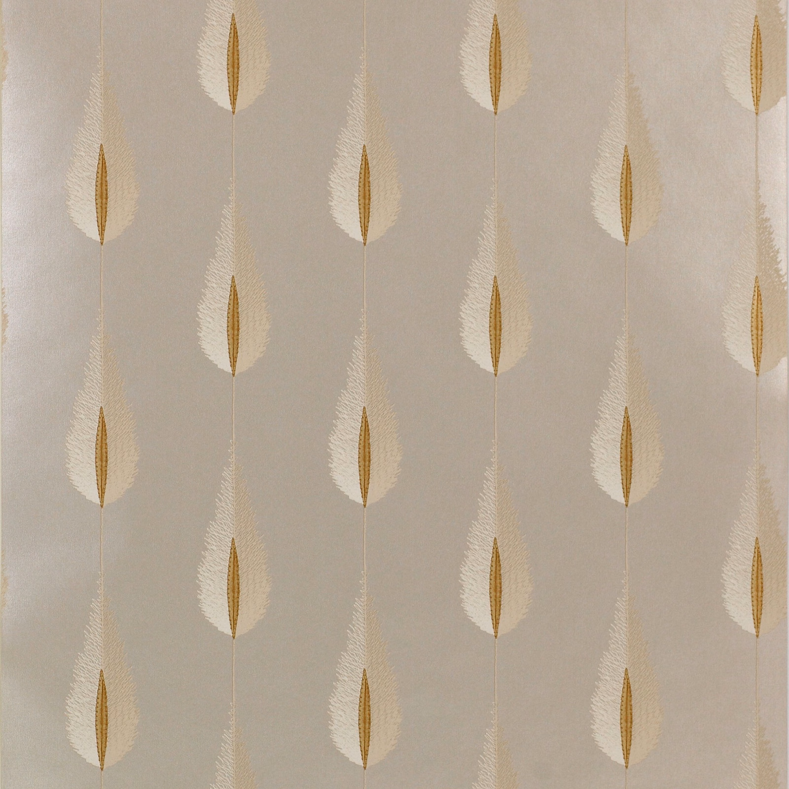 Soft taupe wallpaper with ivory feather motifs and slender gold leaf centres