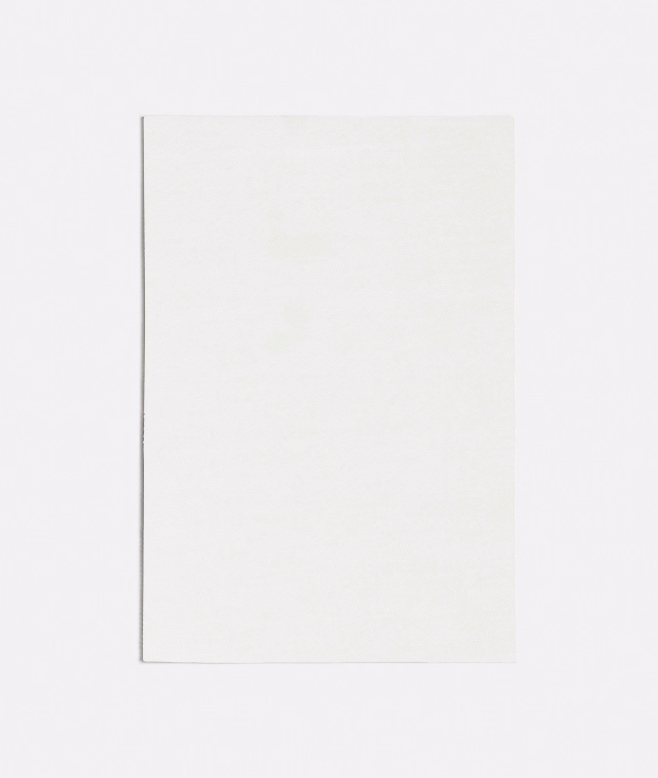 Pale ivory-white Bettina textile swatch with a subtle, even woven surface