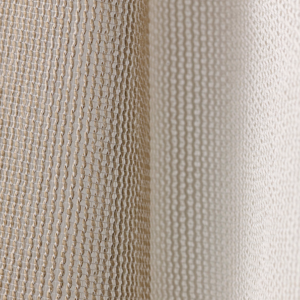 Warm sandy-beige Zenzen with raised looped rows and a softly open weave