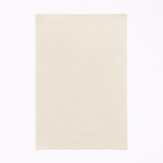 Pale warm-beige satin swatch with a smooth face and subtle ivory sheen