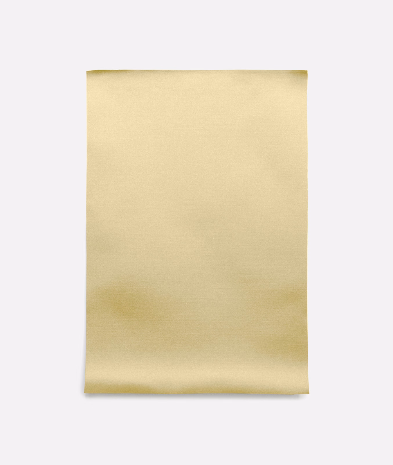 Pale dorato-gold satin swatch with a smooth, softly reflective surface