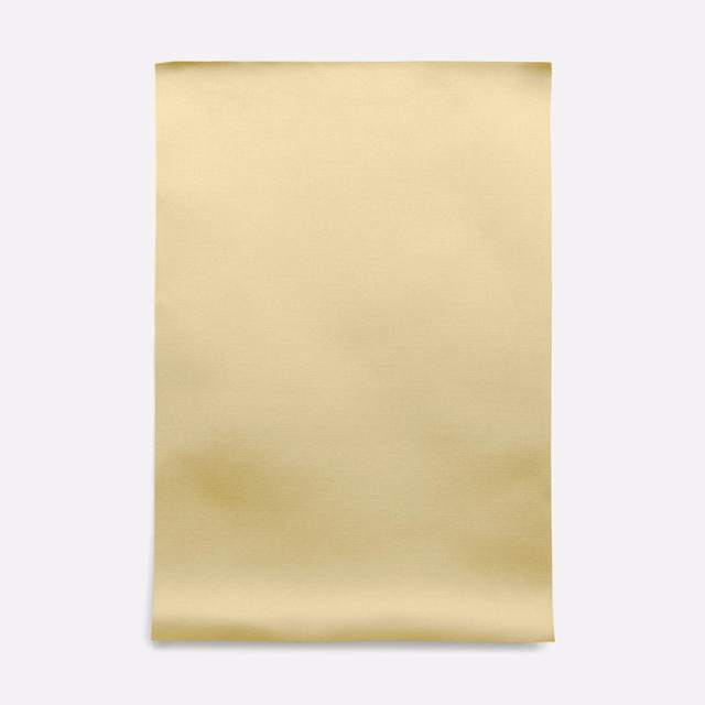 Pale dorato-gold satin swatch with a smooth, softly reflective surface