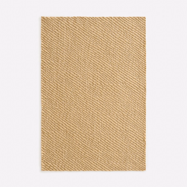 Warm raffia-beige swatch showing a fine, closely spaced diagonal twill weave