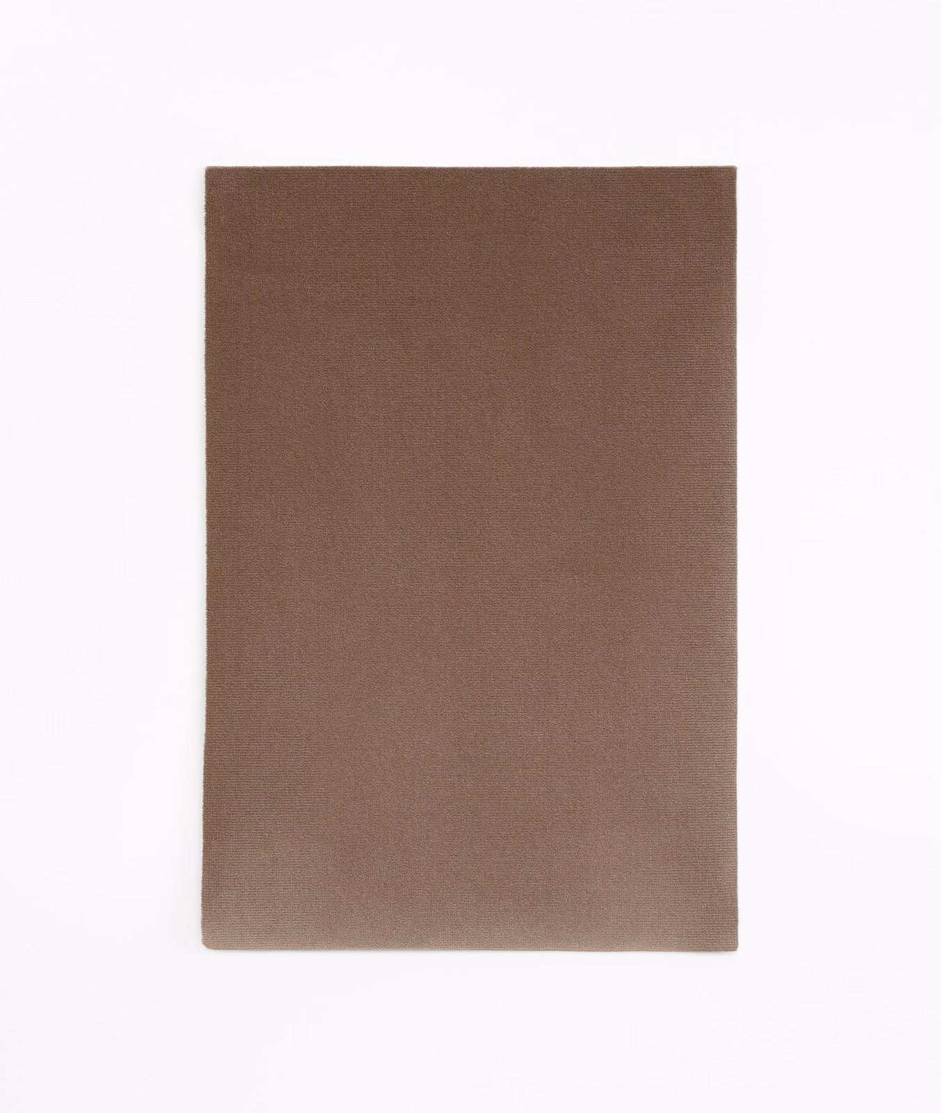 Warm taupe-brown plain velvet swatch with a softly shaded, light-catching nap