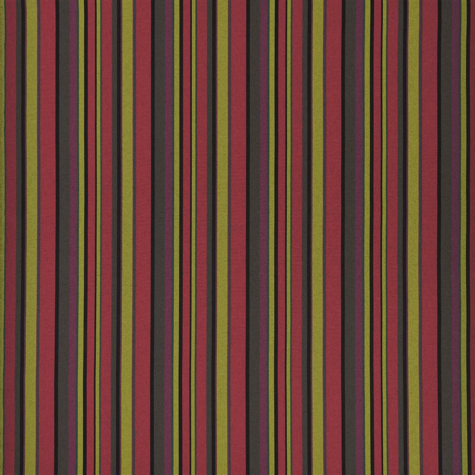 Warp Cloth Berry fabric