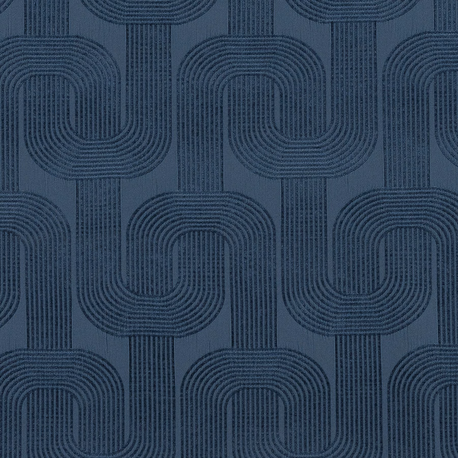 Deep indigo geometric fabric with interlocking rounded links and ribbed texture