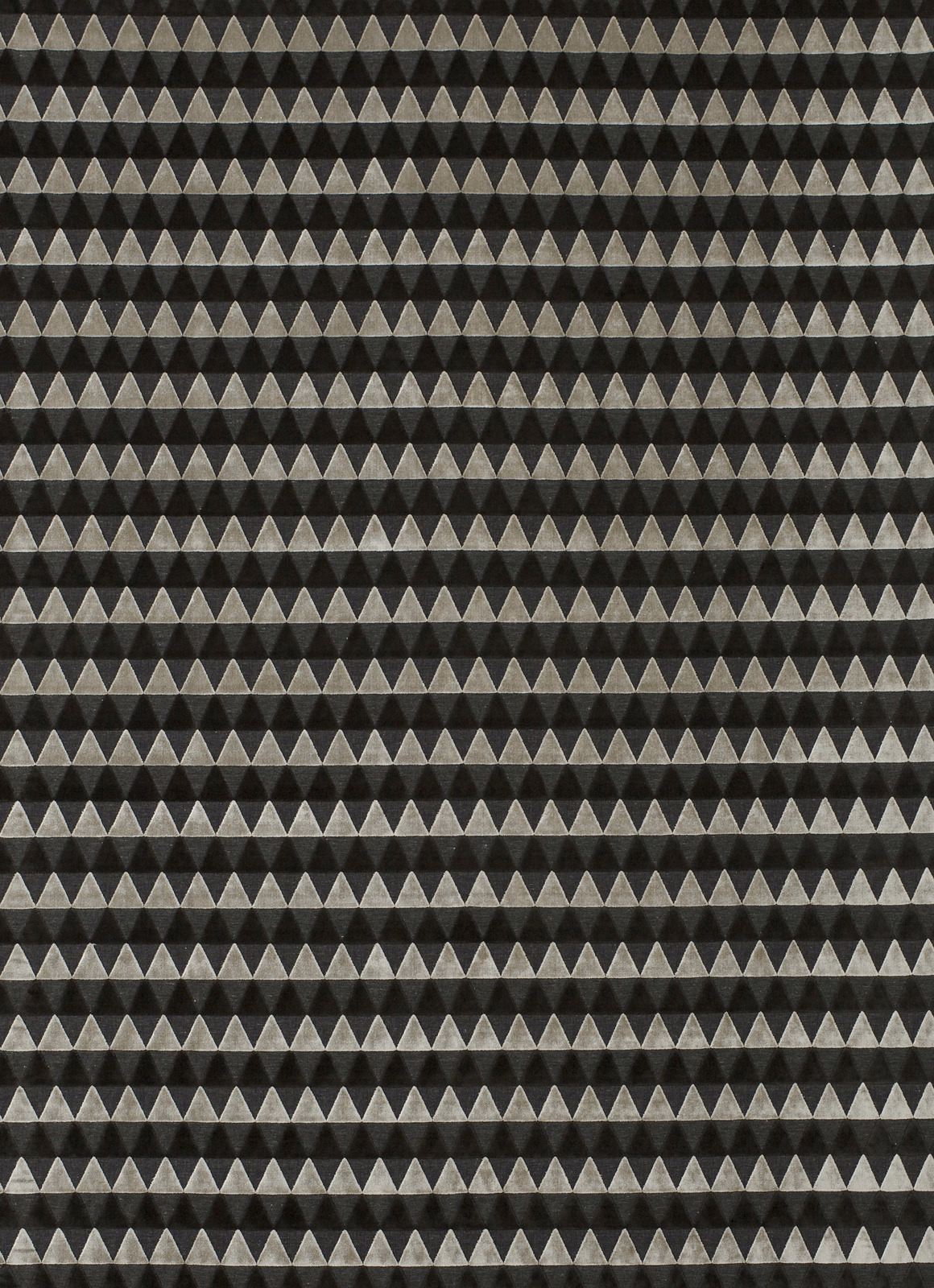 Charcoal and stone triangular weave with dark onyx bands in repeating rows