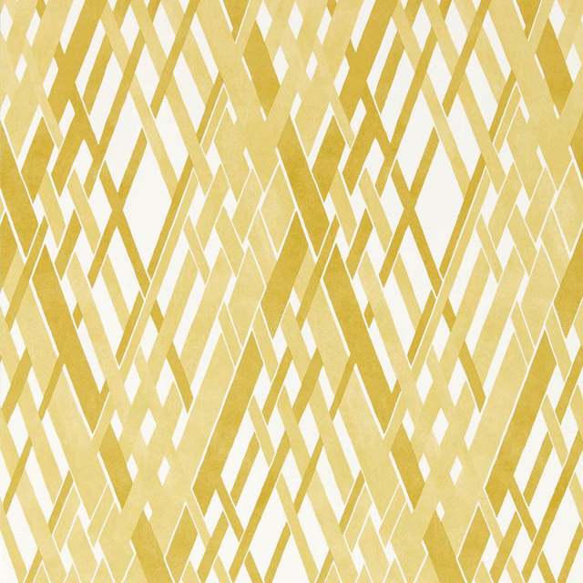 Honey-gold and pale yellow angular lattice wallpaper with layered diamond lines