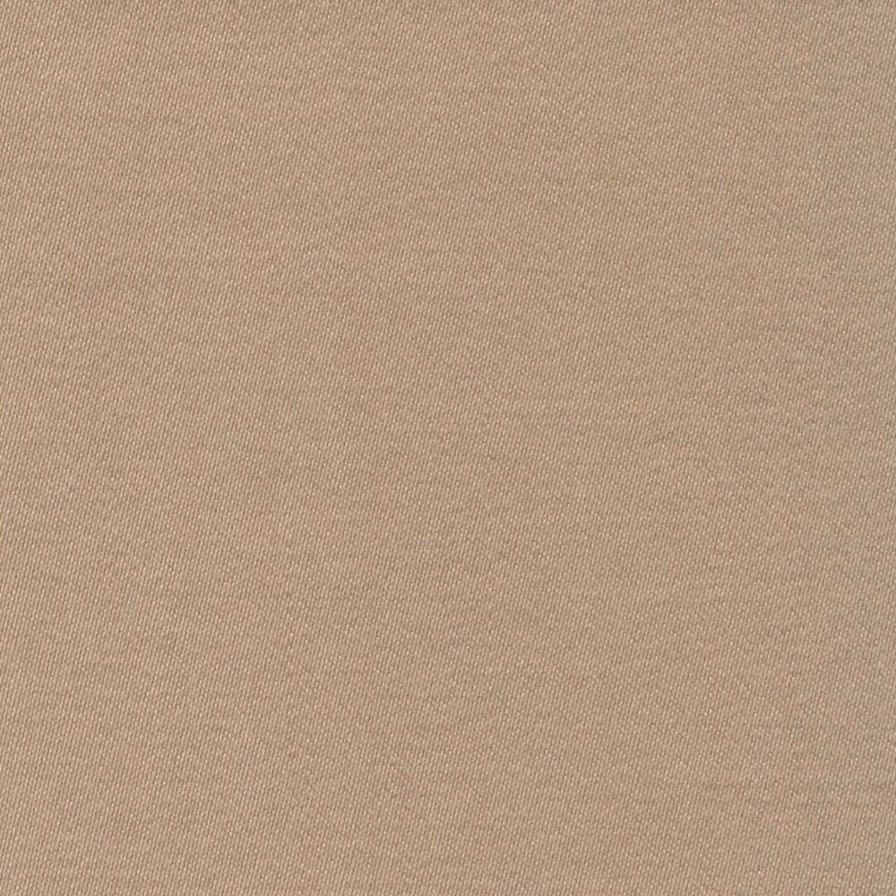 Close-up of Liso Pebble’s warm taupe-beige plain weave with a subtle sateen sheen