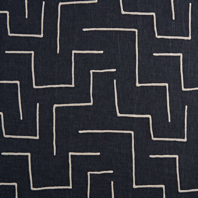 Kveinach fabric