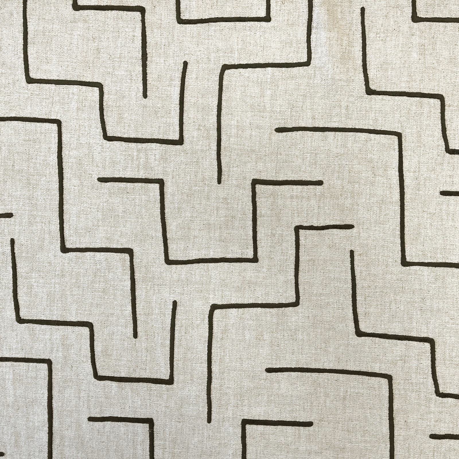 Kveinaon fabric