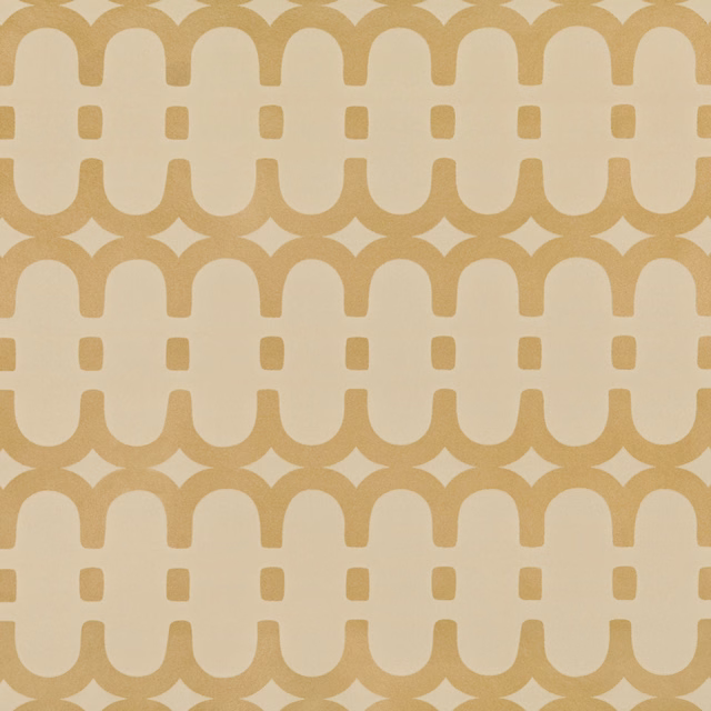 Warm ochre-gold interlocking arches and cream loops in a repeating geometric wallcovering