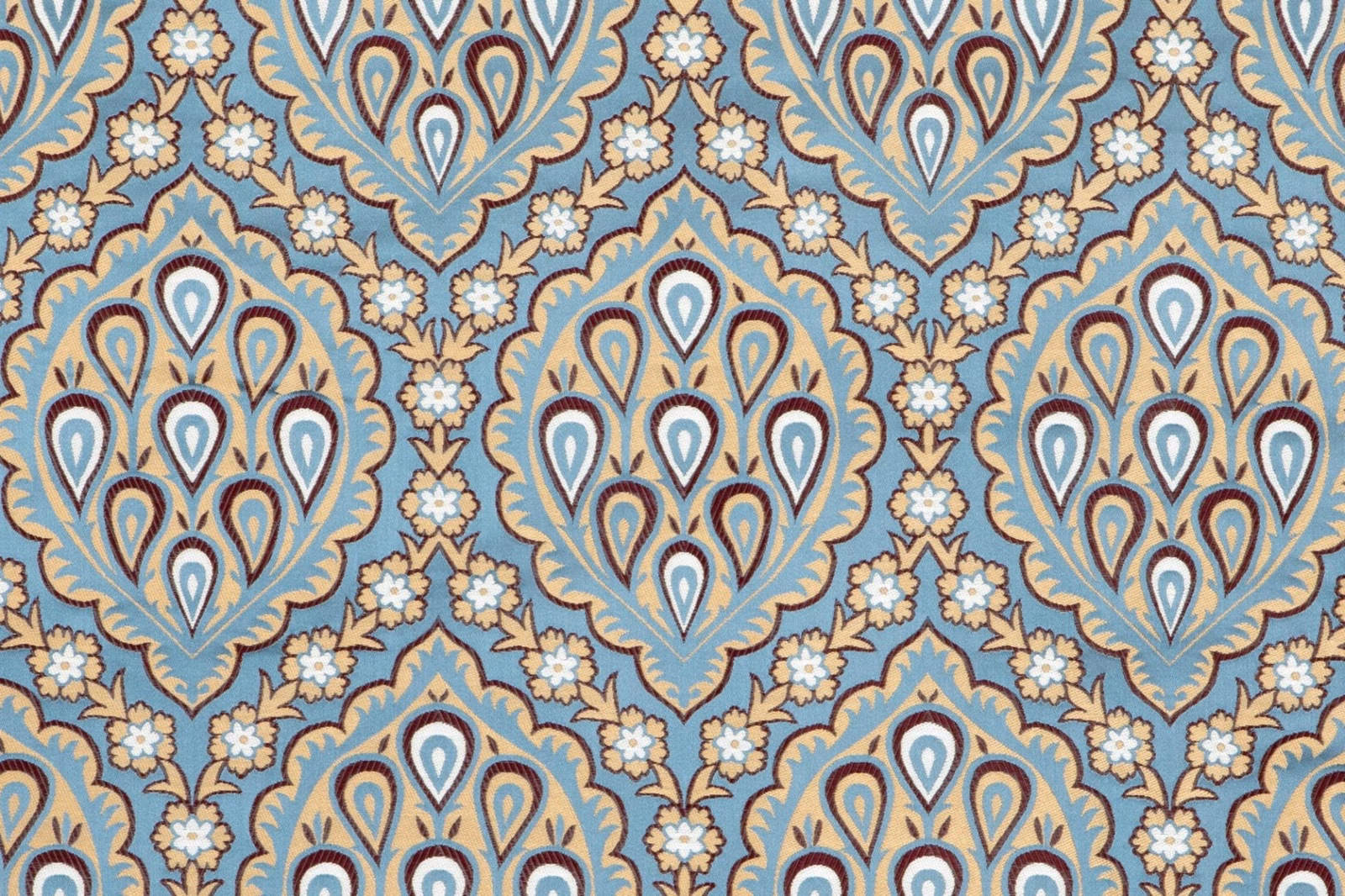 Saphir blue fabric with ivory floral trails and outlined paisley medallions