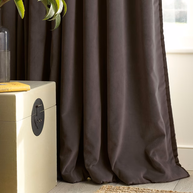 Omega Mole fabric