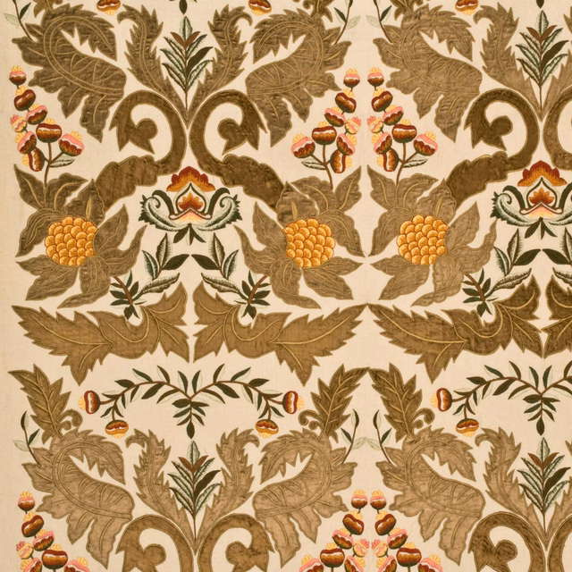 Cream ground with sage foliage, gold-brown leaves and terracotta berry motifs