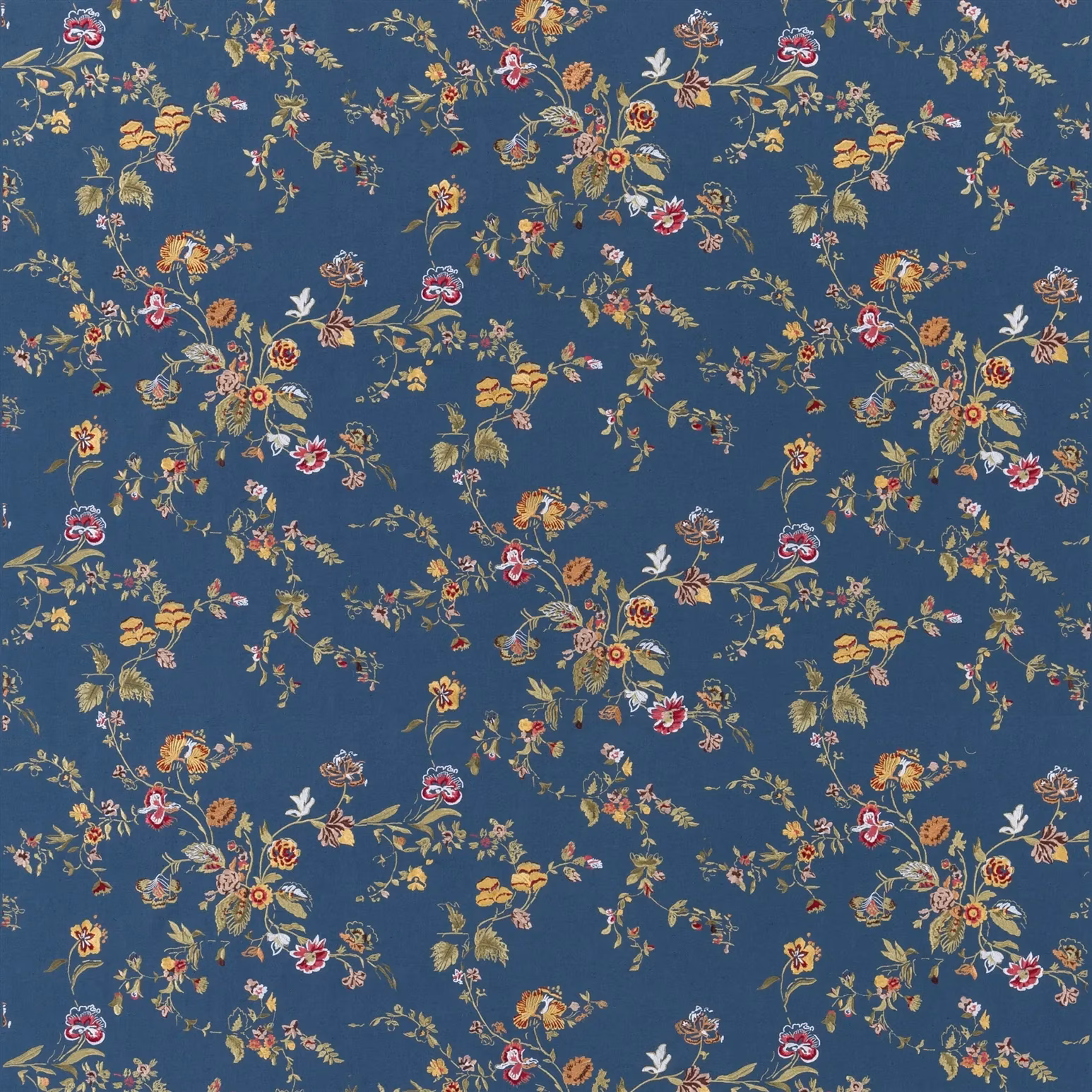 Campernelle Embroidery Shade Garden fabric