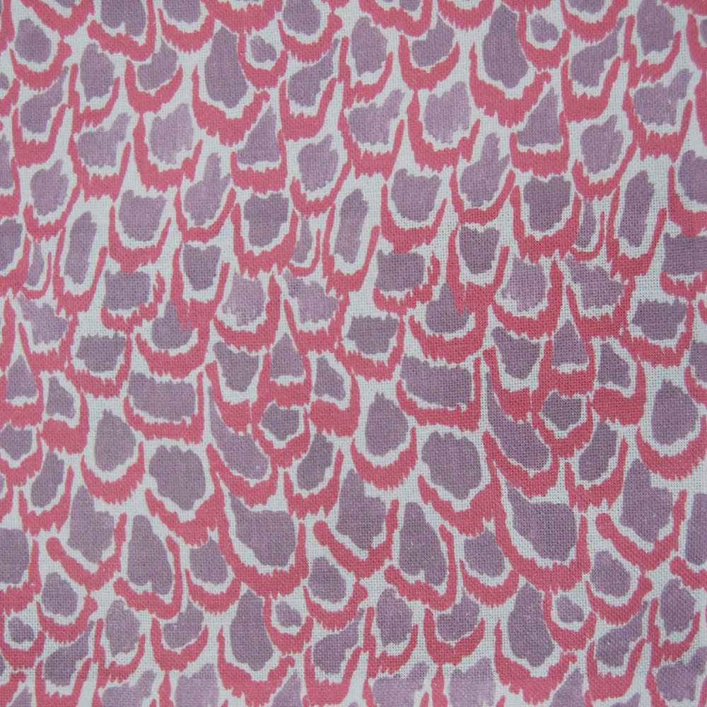 Lilac and pink abstract scalloped pattern on textured linen-cotton fabric