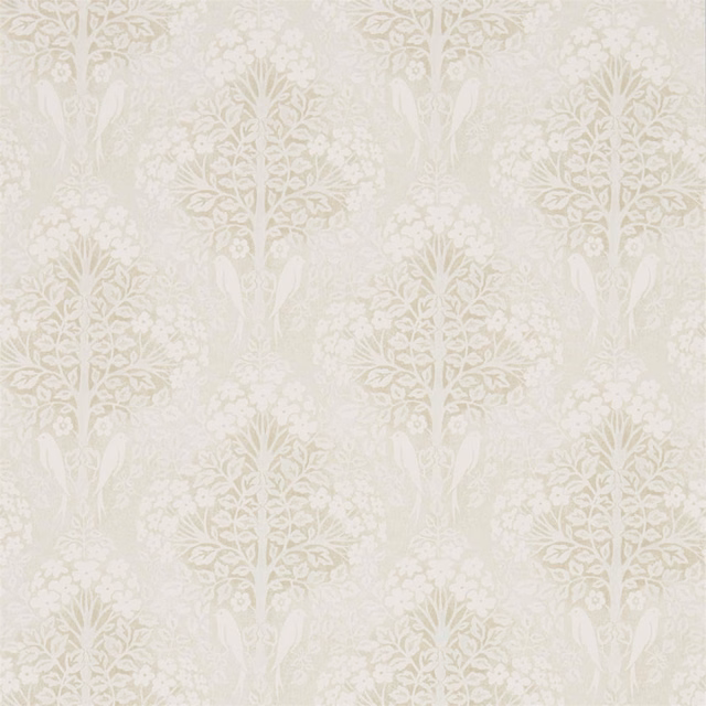 Warm ivory wallpaper with delicate cream woodland foliage in a soft vertical repeat