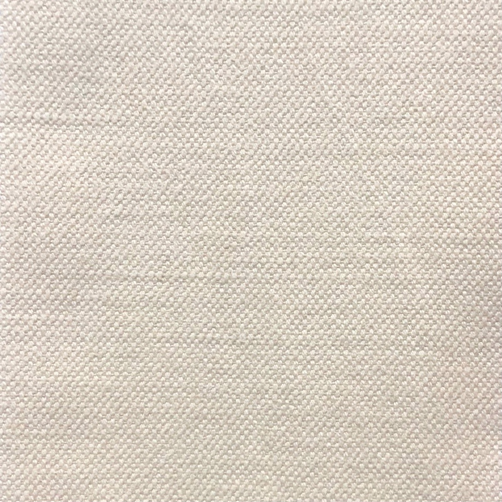 Close-up of Duo 116’s ivory weave with fine warm taupe flecks