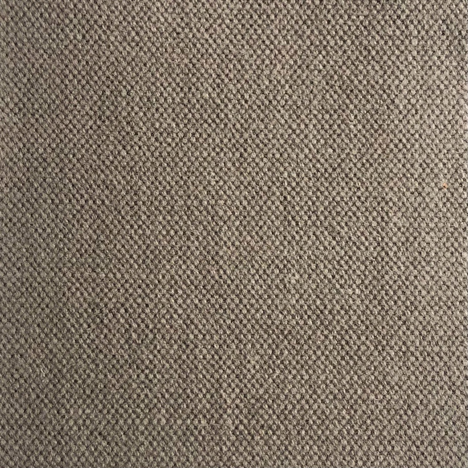 Close-up of Duo 211’s taupe-grey woven texture with fine charcoal flecks