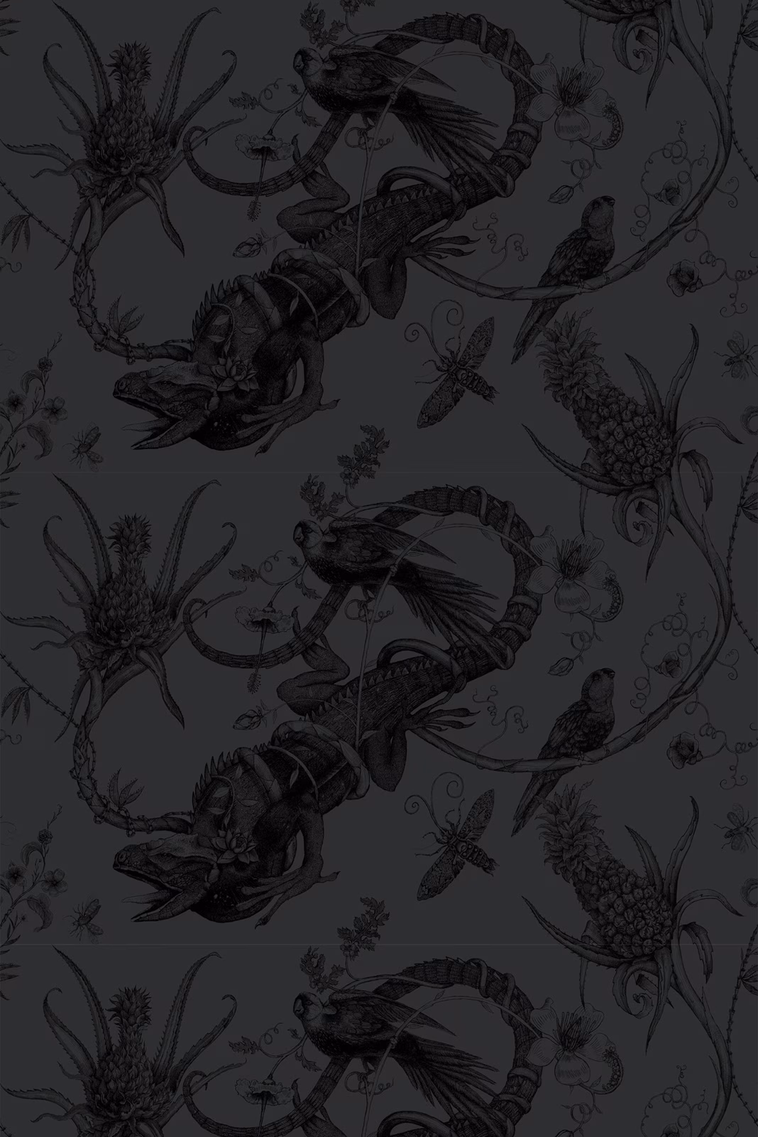 Iguana Superwide Wallpaper Black on Black fabric