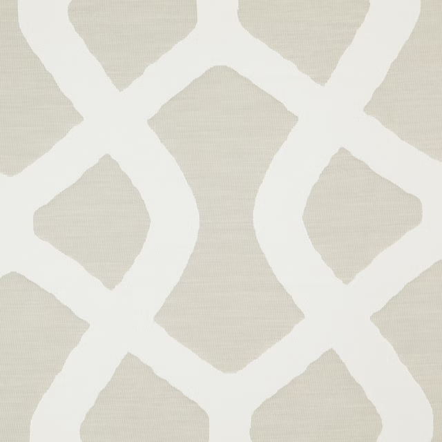 Putty-beige woven ground with broad ivory organic trellis and fine horizontal texture