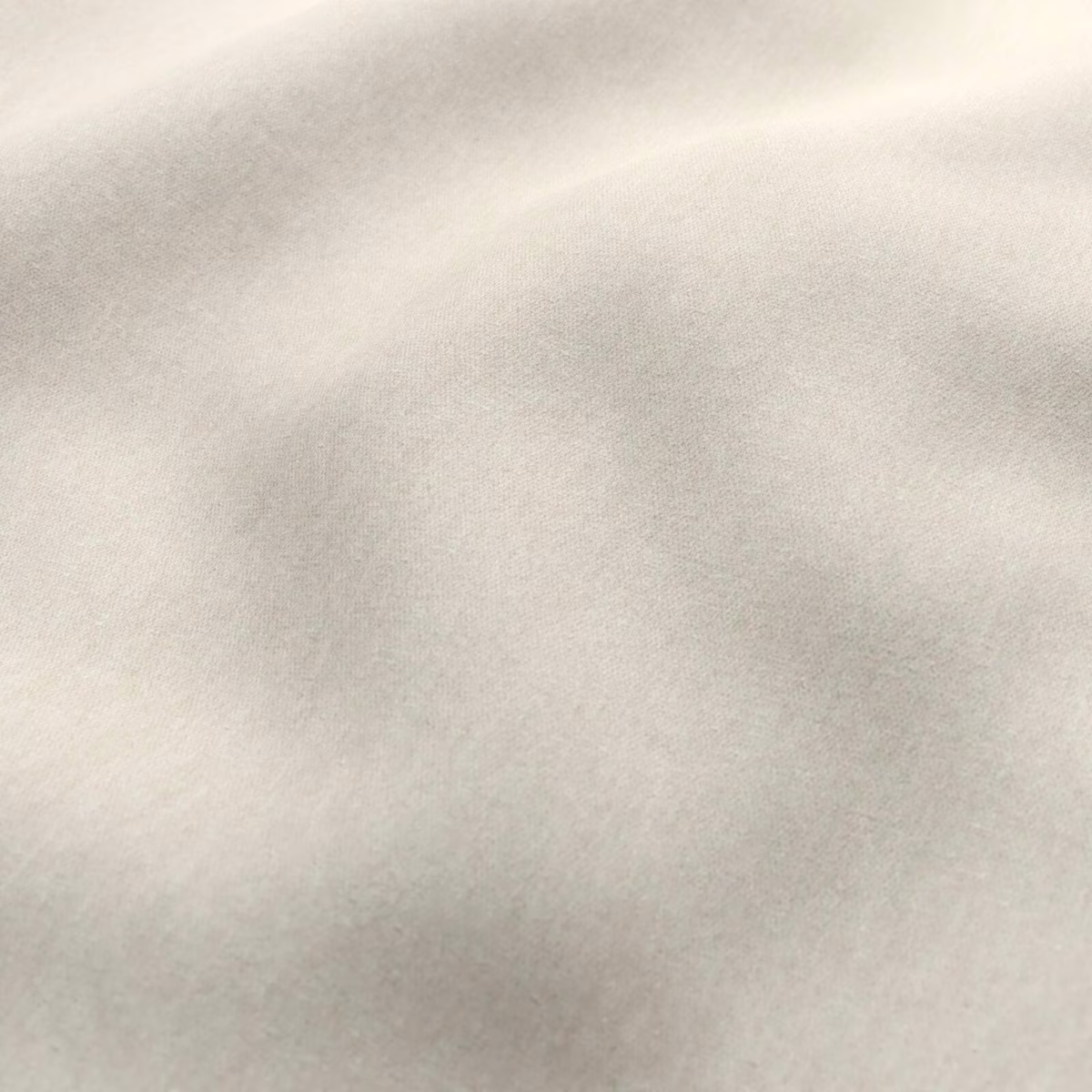 Pale warm-grey Bute textile with a finely woven, softly mottled surface