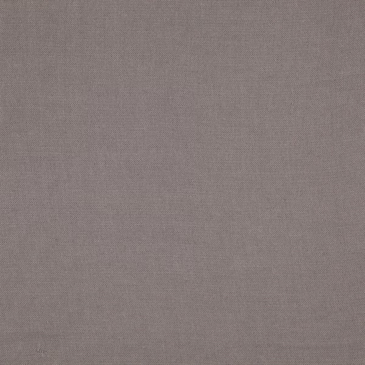 Close-up of Cairn 22 Dusk’s muted taupe-grey fine woven surface