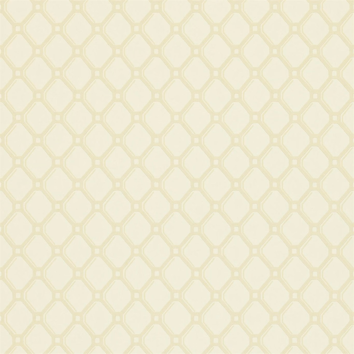 Soft ivory wallpaper with a pale beige trellis lattice and subtle paper texture
