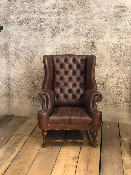 Simon Houlding upholstery and soft furnishings, a finished piece
