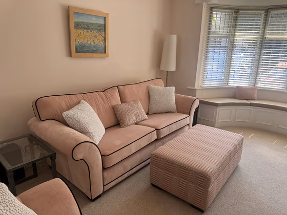 Simon Houlding upholstery and soft furnishings, a finished piece
