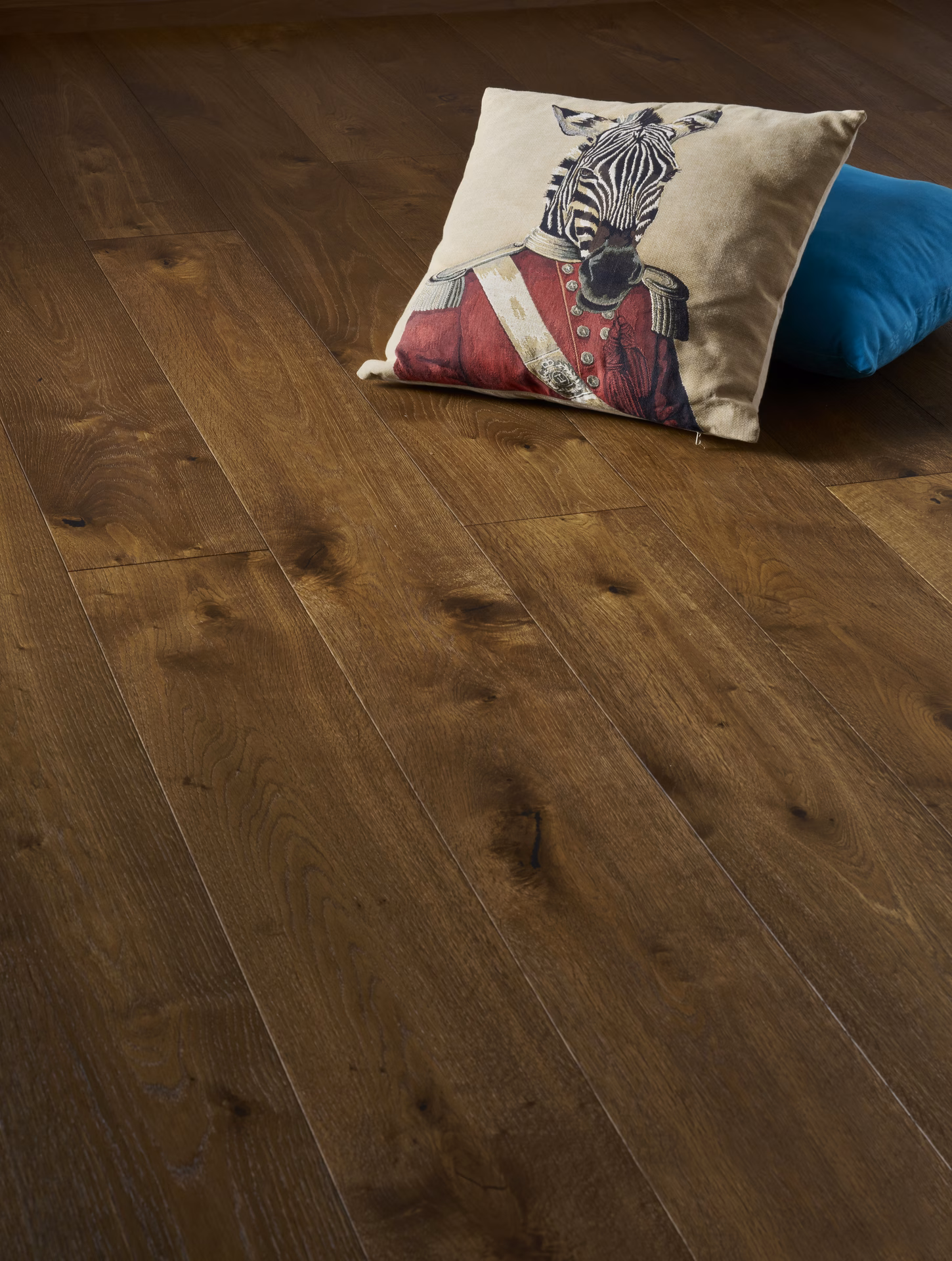 A deep brown oak in a smoked finish